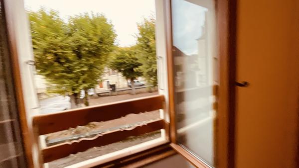 Villiers-sur-Yonne (58500) Maison de campagne à vendre à VILLIERS-SUR-YONNE 60 000 € F.A.I.