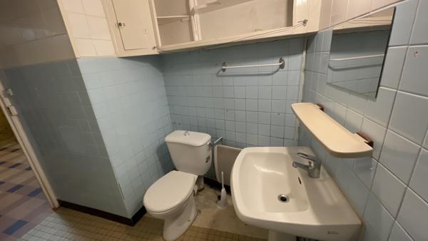 Villiers-sur-Yonne (58500) Maison de campagne à vendre à VILLIERS-SUR-YONNE 60 000 € F.A.I.