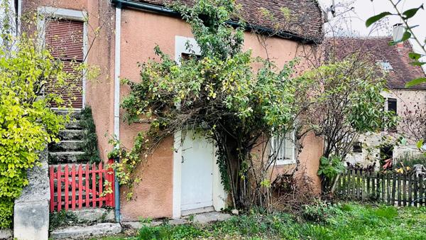 Villiers-sur-Yonne (58500) Maison de campagne à vendre à VILLIERS-SUR-YONNE 60 000 € F.A.I.