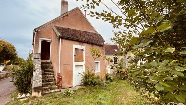 Villiers-sur-Yonne (58500) Maison de campagne à vendre à VILLIERS-SUR-YONNE 60 000 € F.A.I.