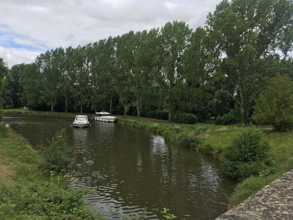 Villiers-sur-Yonne (58500) Maison de campagne à vendre à VILLIERS-SUR-YONNE 60 000 € F.A.I.