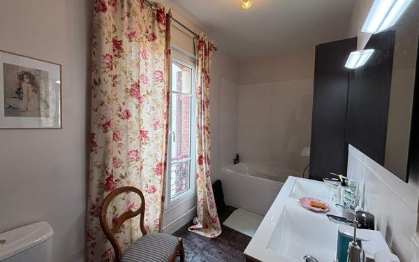 Maison à vendre    8 pièces •  Houlgate