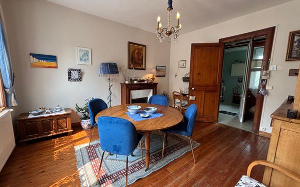 Maison à vendre    8 pièces •  Houlgate