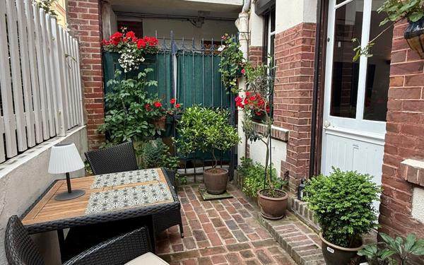 Maison à vendre    8 pièces •  Houlgate