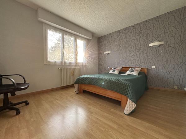 HERBIGNAC - Charmante maison familiale