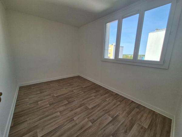 Appartement 3 chambres, garage et cave