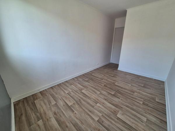 Appartement 3 chambres, garage et cave