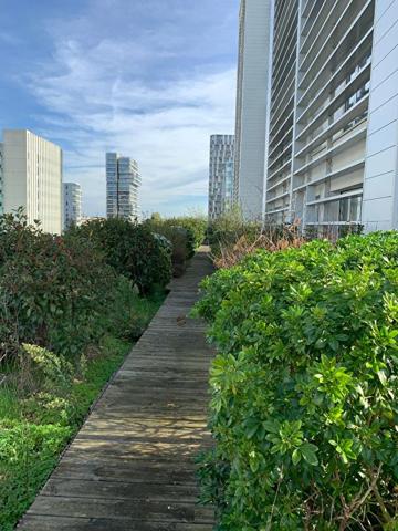 Appartement 3 pièces 63.5 m² - Gare Sud avec balcon, garage et jardin collectif