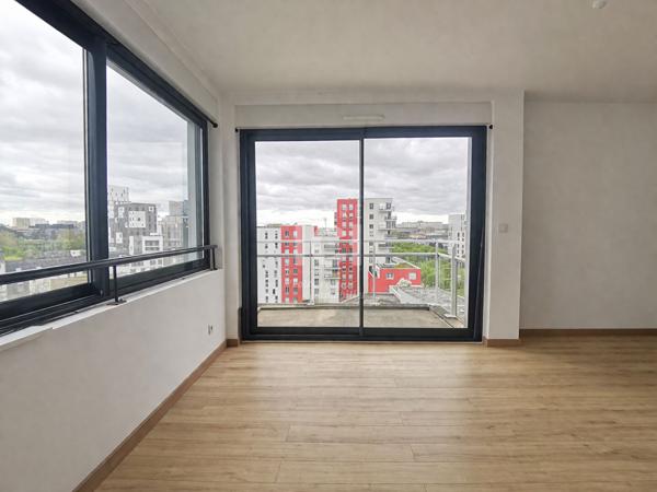 Appartement 3 pièces 63.5 m² - Gare Sud avec balcon, garage et jardin collectif
