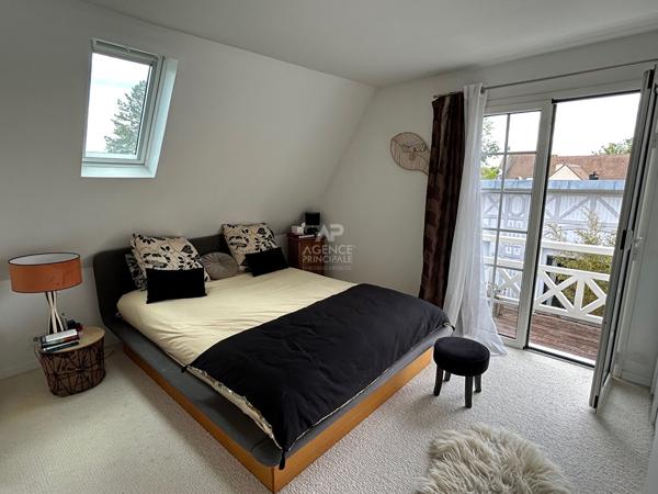 Maison Le Mesnil Le Roi Loyer 3 800 €/mois **  - Référence  4690