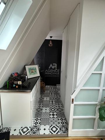 Maison Le Mesnil Le Roi Loyer 3 800 €/mois **  - Référence  4690