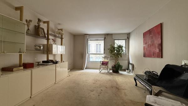 A VENDRE 3P 66M² A RENOVER LES HESPERIDES D'AUTEUIL - MIRABEAU A PARIS 16