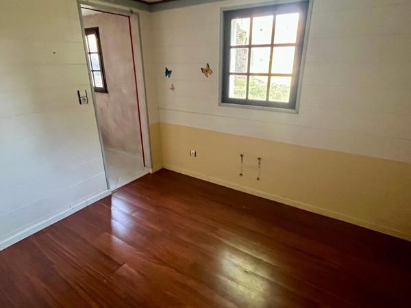 SAINT AUBIN LA PLAINE CALME ABSOLU MAISON SEMI PLAIN PIED 4 CHAMBRES AVEC PISCINE ET ANNEXES SUR 1375M²