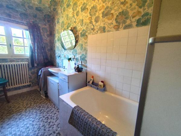 Broons ? Maison à fort potentiel sur +7 400 m²