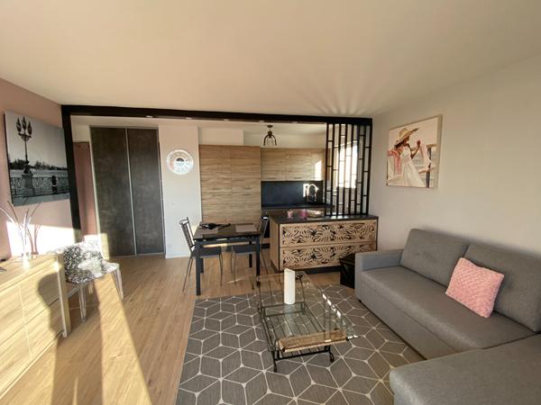 17200 ROYAN ROYAN SUPERBE APPARTEMENT VUE MER