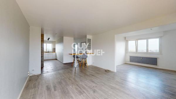 EXCLUSIVITÉ ? APPARTEMENT 4 PIÈCES AU DERNIER ÉTAGE