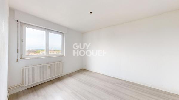 EXCLUSIVITÉ ? APPARTEMENT 4 PIÈCES AU DERNIER ÉTAGE