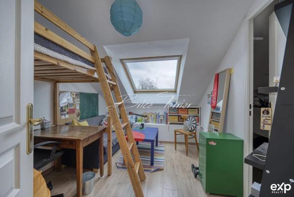 Appartement à RUMILLY, 74150 - 5 pièces 122m²