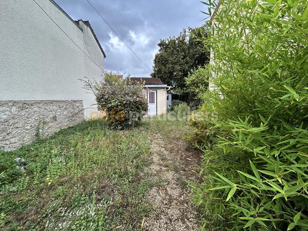 Vente
                Maison30 m² - 2 Pièces -
                    VILLENEUVE LE ROI (94290)