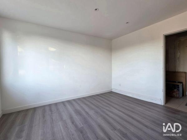 Murs commerciaux  à vendre 760 m² Chasseneuil-sur-Bonnieure