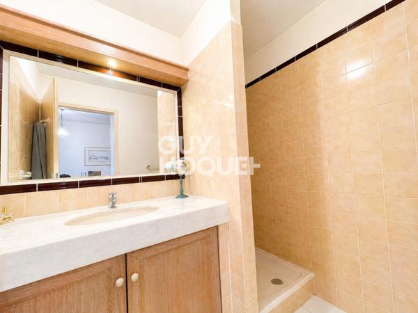 APPARTEMENT À VENDRE DE 4 PIÈCES DE 110,00 M²