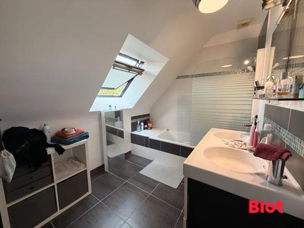 Maison 6 pièce(s)