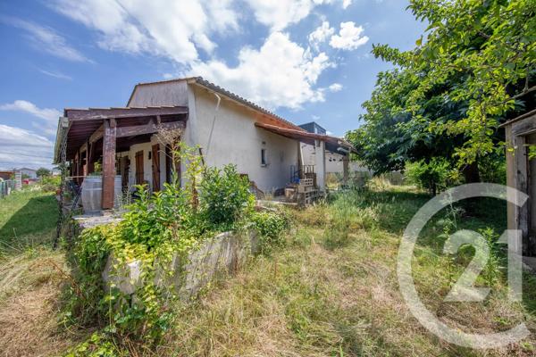 Maison à vendre  4 pièces - 101,50 m 2   LE HAILLAN  - 33
