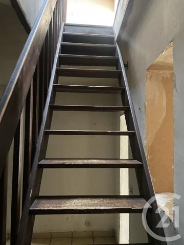 Immeuble à vendre  154 m 2   CHATELLERAULT  - 86