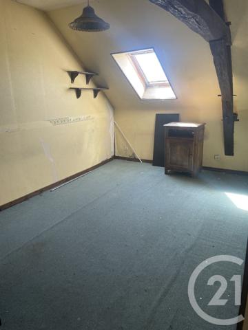 Immeuble à vendre  154 m 2   CHATELLERAULT  - 86