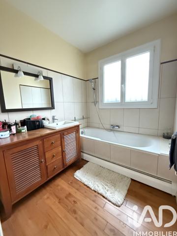 Maison à vendre 6 pièces 122 m² Crécy-la-Chapelle