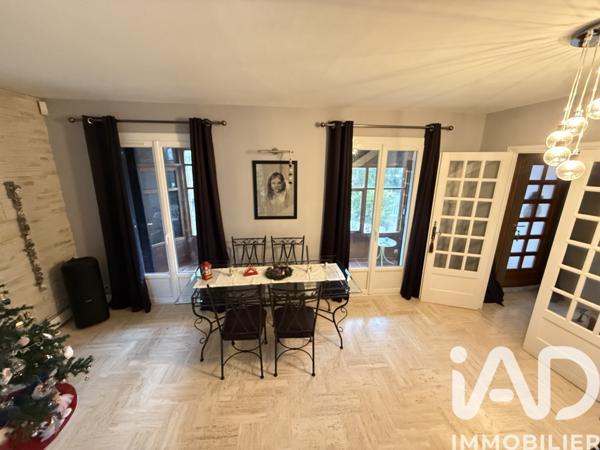 Maison à vendre 6 pièces 122 m² Crécy-la-Chapelle