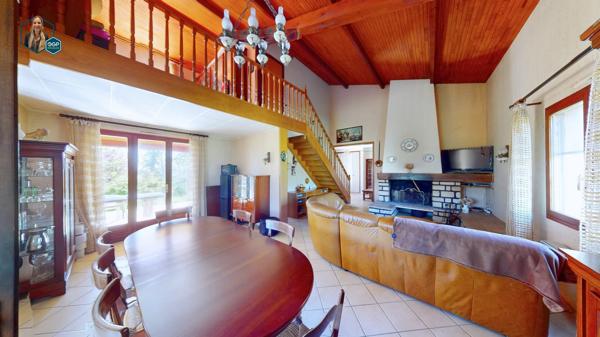 Maison Familiale 5 chambres sur 2000m² de terrain