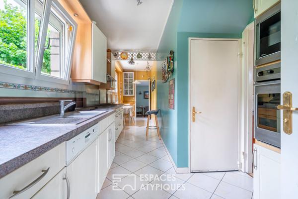 Maison d’architecte avec jardin paysagé