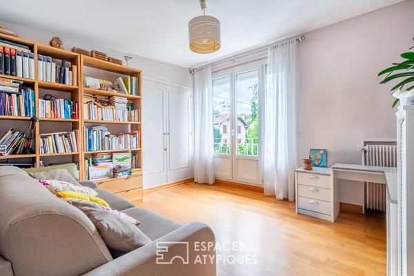 Maison d’architecte avec jardin paysagé