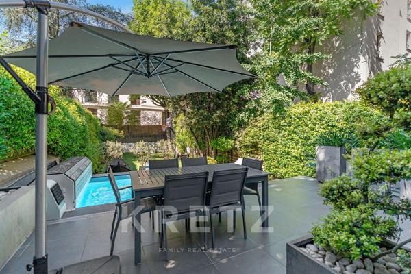 Neuilly-sur-Seine - Excellent état - Vue dégagée - Très lumineux - Environnement calme - Piscine