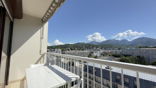 Appartement
         4 pièces
        - 79 m² Exclusivité 217 415 € *