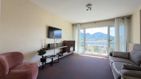 Appartement
         4 pièces
        - 79 m² Exclusivité 217 415 € *