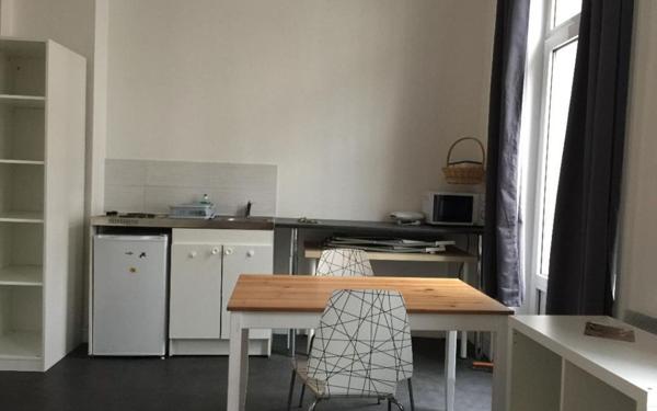 Appartement à louer    1 pièce •  Lille