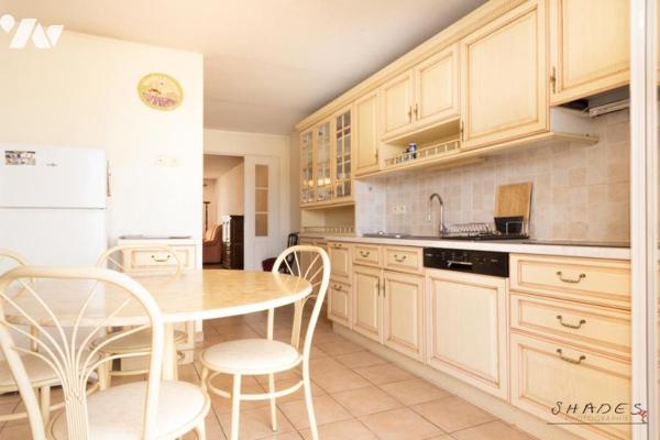 Appartement T4 de 130m² centre ville de Saint Raphael - Garage en sus 