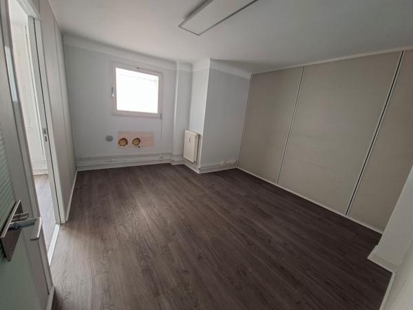 Local · Vente Montpellier (34000) 4 pièces · 68m²