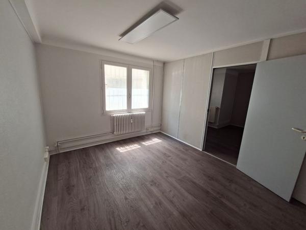 Local · Vente Montpellier (34000) 4 pièces · 68m²