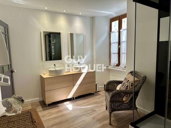 10 min SUD OUEST CARCASSONNE - Maison de village 162 m² + grenier + cour 23 m²