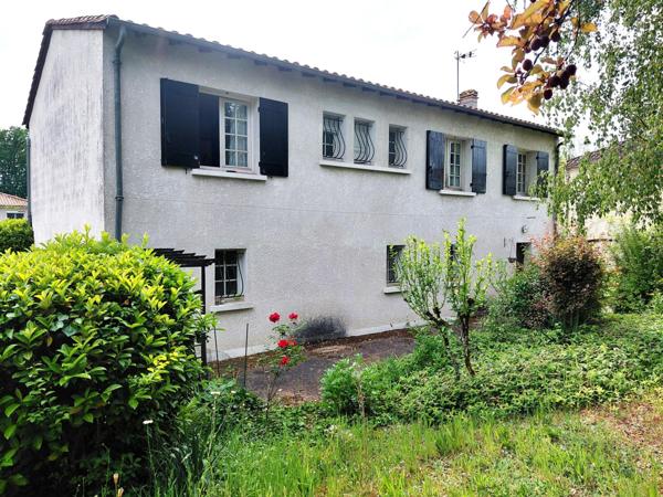 Maison d'environ 90 m2 sur sous-sol