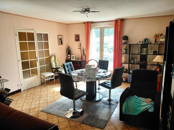 Maison d'environ 90 m2 sur sous-sol