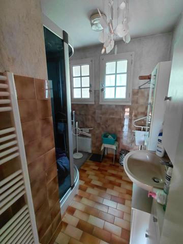 Maison d'environ 90 m2 sur sous-sol