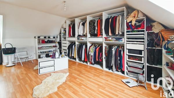 Maison à vendre 6 pièces 141 m² Saint-Germain-lès-Arpajon