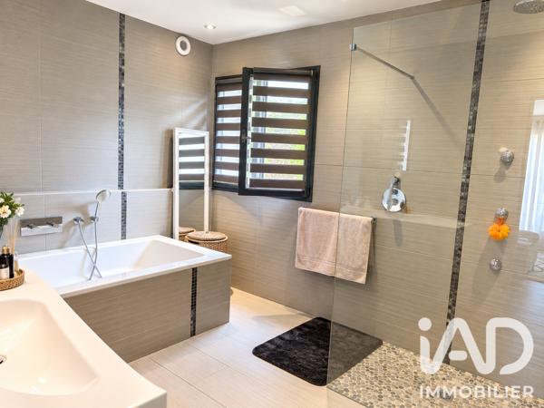 Maison (prestige) à vendre 7 pièces 200 m² Bry-sur-Marne