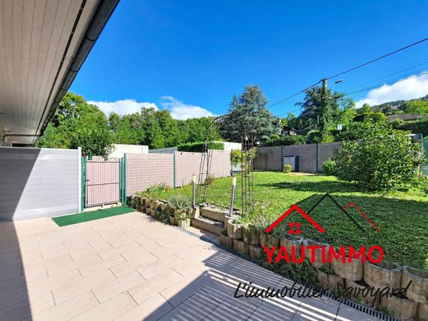 LUCINGES – T2 de 48 m² habitables avec jardin, terrasse, garage et 3 stationnements