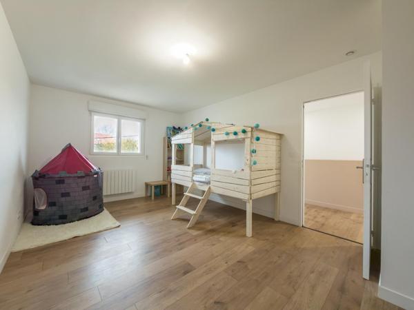 Maison à DIEPPE, 76370 - 6 pièces 198m²