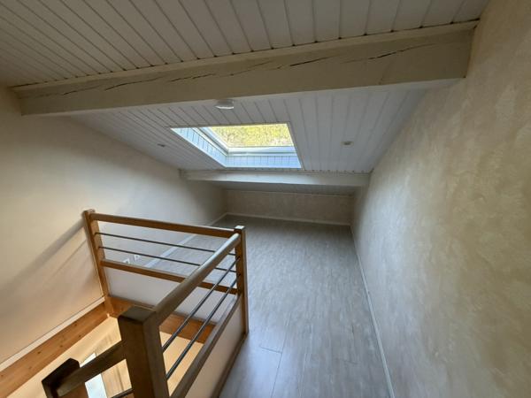 Maison 6 pièce(s) 5 chambre(s) 151 m²